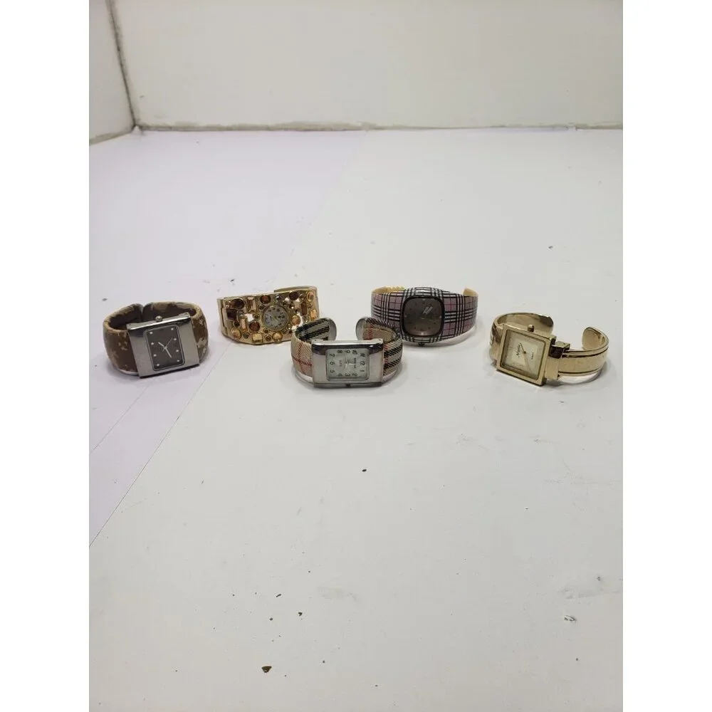 Lot Of 5 Untested Watches Bond Street Quartz Novelle Geneva Sport Elite